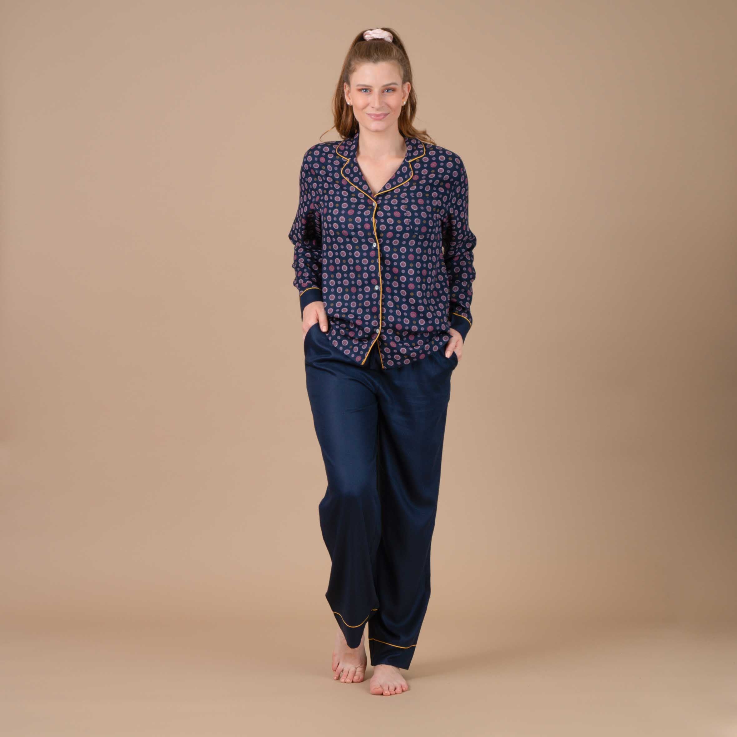 Pyjama Femme Boutonné en Viscose Imprimée MARINE DF425