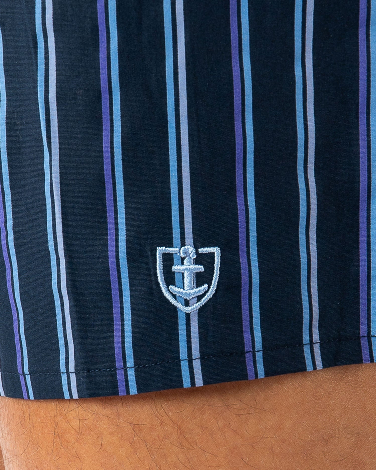 Caleçon avec suspensoir intérieur en Popeline de pur coton rayé Marine H370