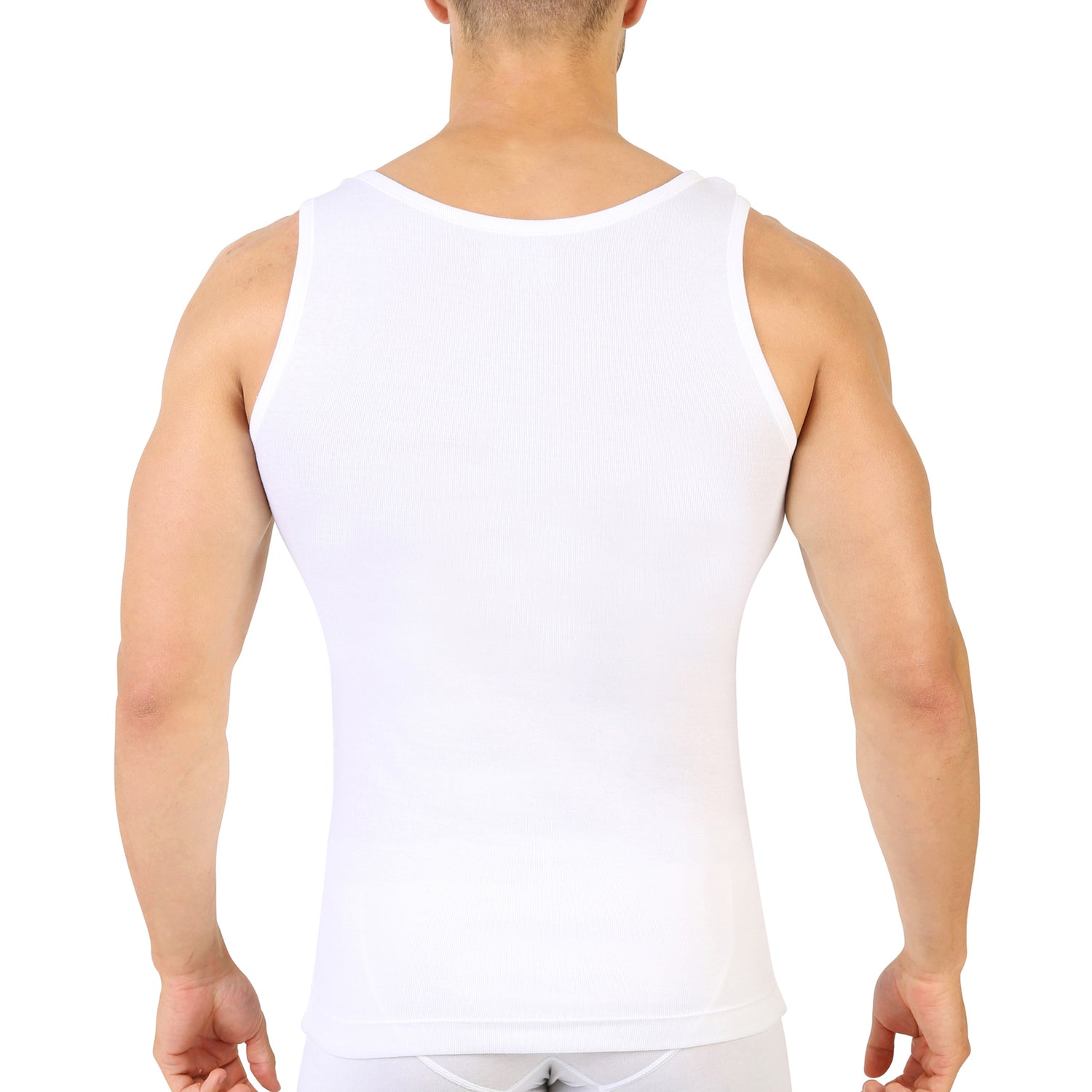 Débardeur blanc homme vu de dos, conçu pour un confort optimal et un style simple.