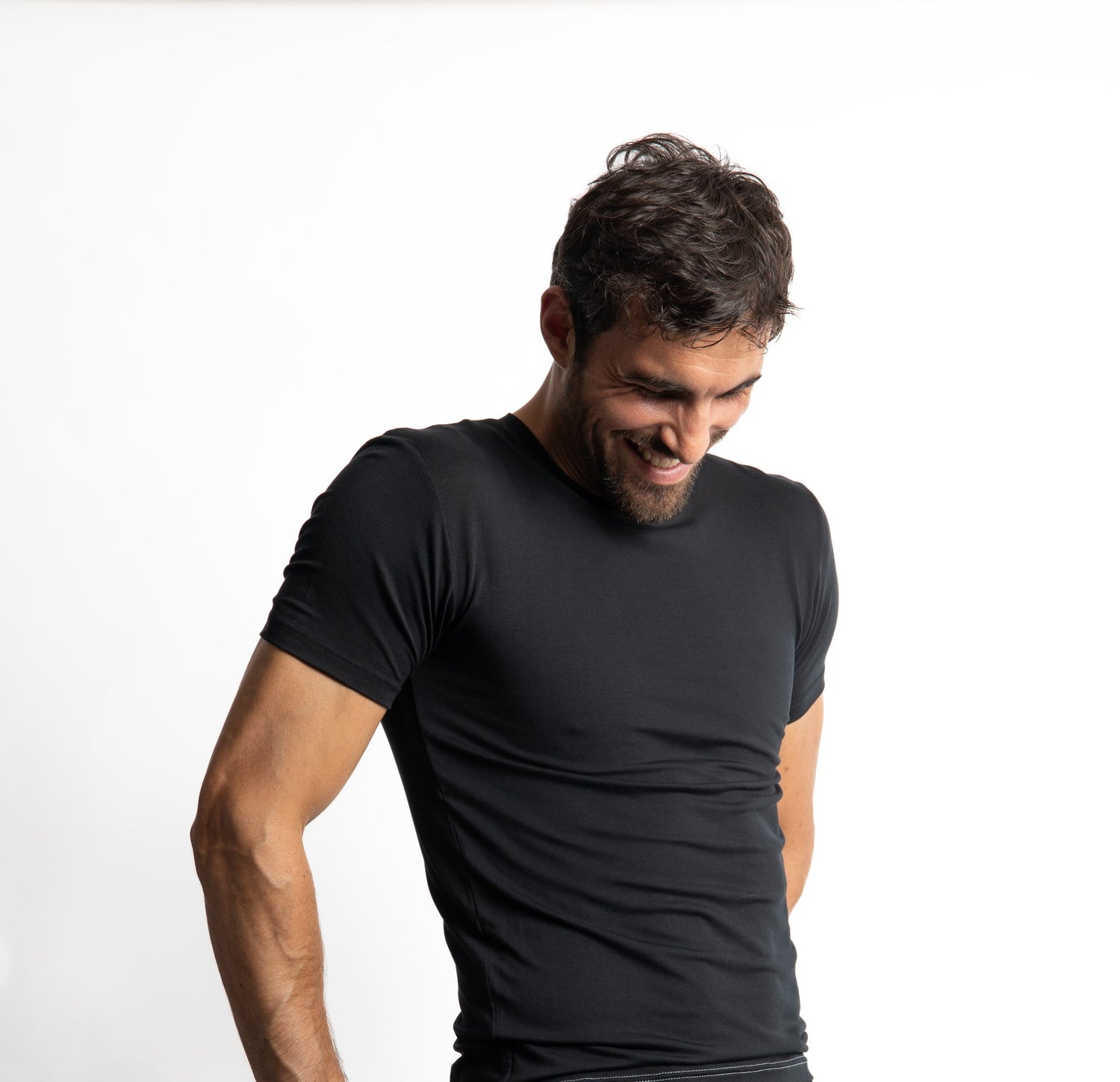 un t-shirt homme manches courtes de la collection t&