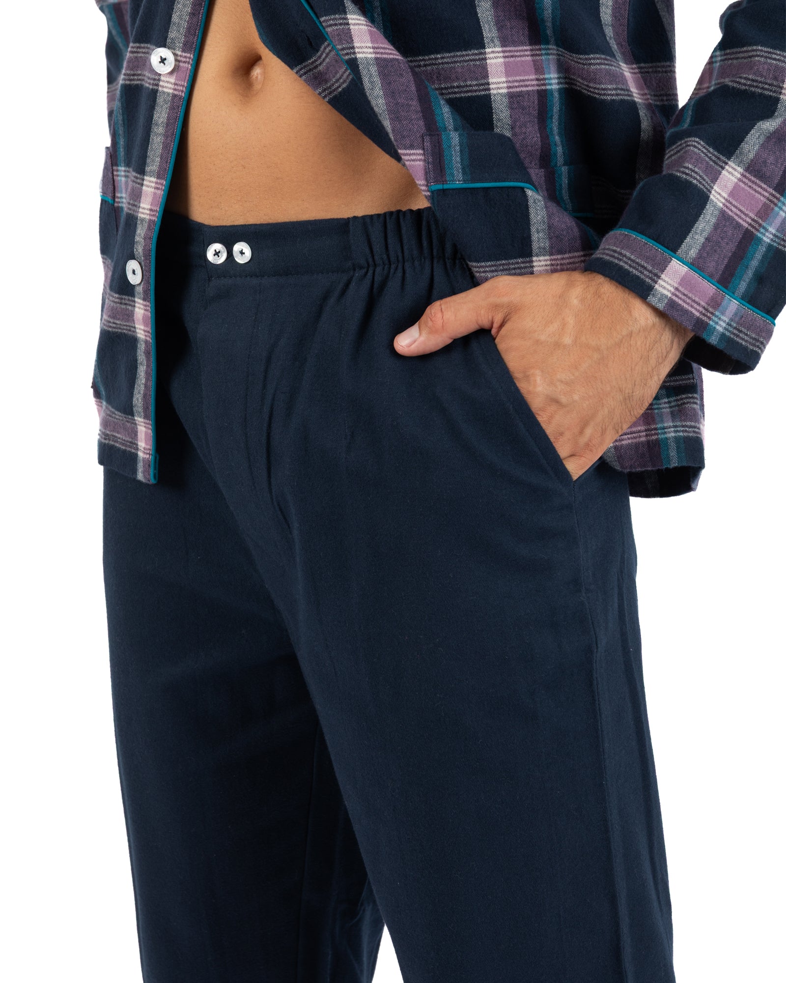 Lange pyjama met open voorkant van puur gekamd katoenflanel met marineblauw ruitpatroon H422