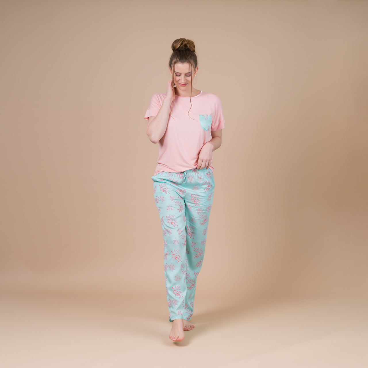 Pyjama Femme Col Rond en Maille Micromodal Stretch CORAIL