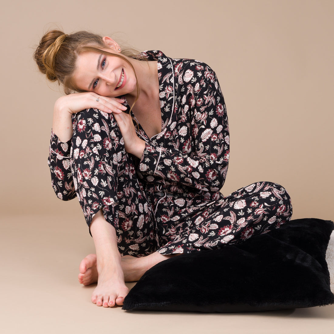 Pyjama Femme Boutonné en Viscose Imprimée NOIR